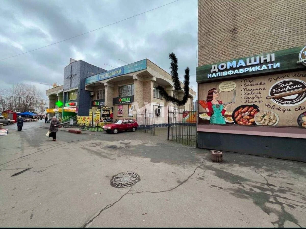 Офис ул. Ревуцкого 16, 78м250487
