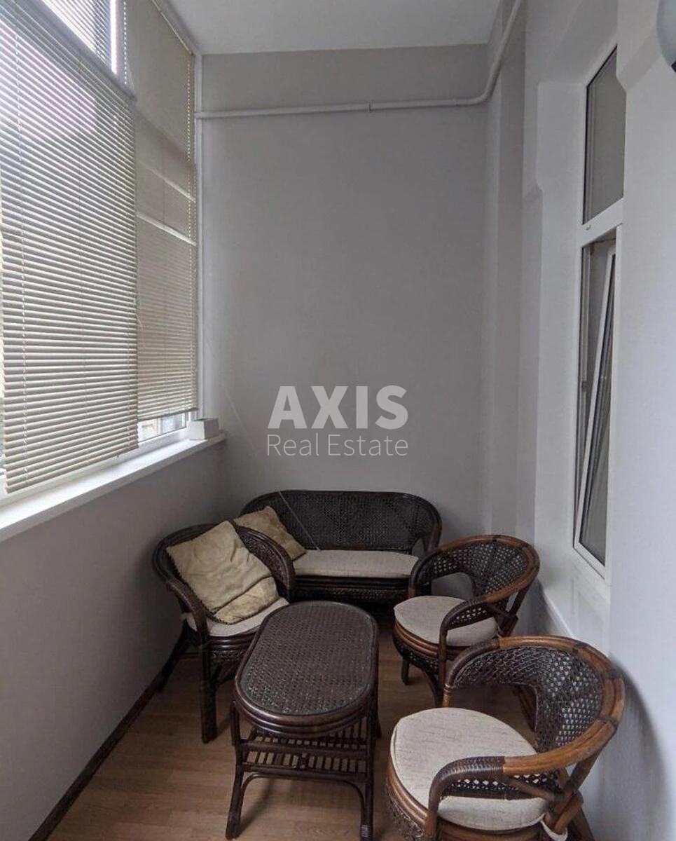 4k apartment vul. Myhajlivs'ka 18A6862616