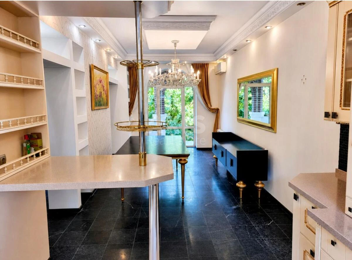 House vul. Rajevs'kogo Mykoly, 467m2, Kyiv city703470