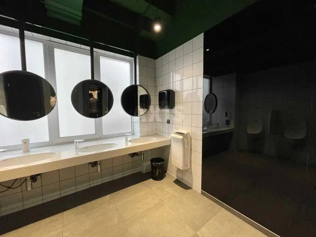 Office vul. Vasylenka Mykoly 7, 1111m2598174