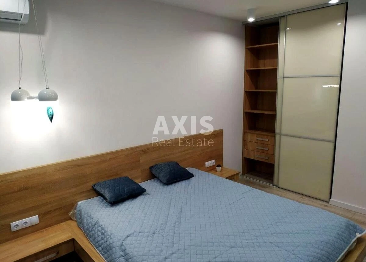 2к квартира ул. Предславинская 55А637696