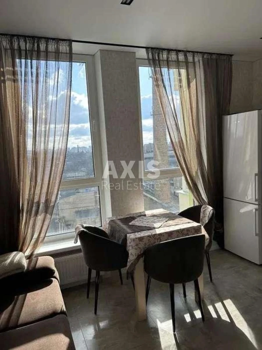 1к квартира пр-т Берестейский 6728444