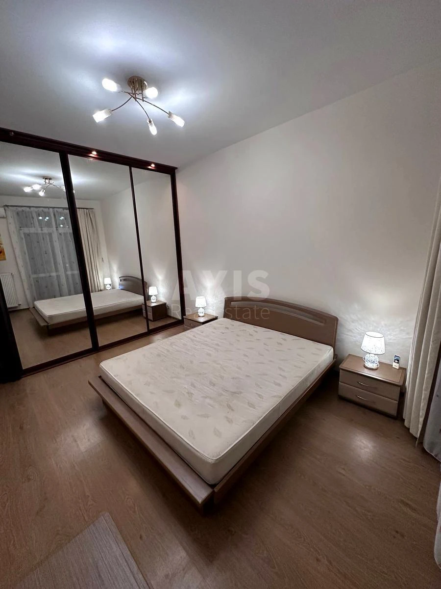 3k apartment vul. Staronavodnyc'ka 6Б6604012