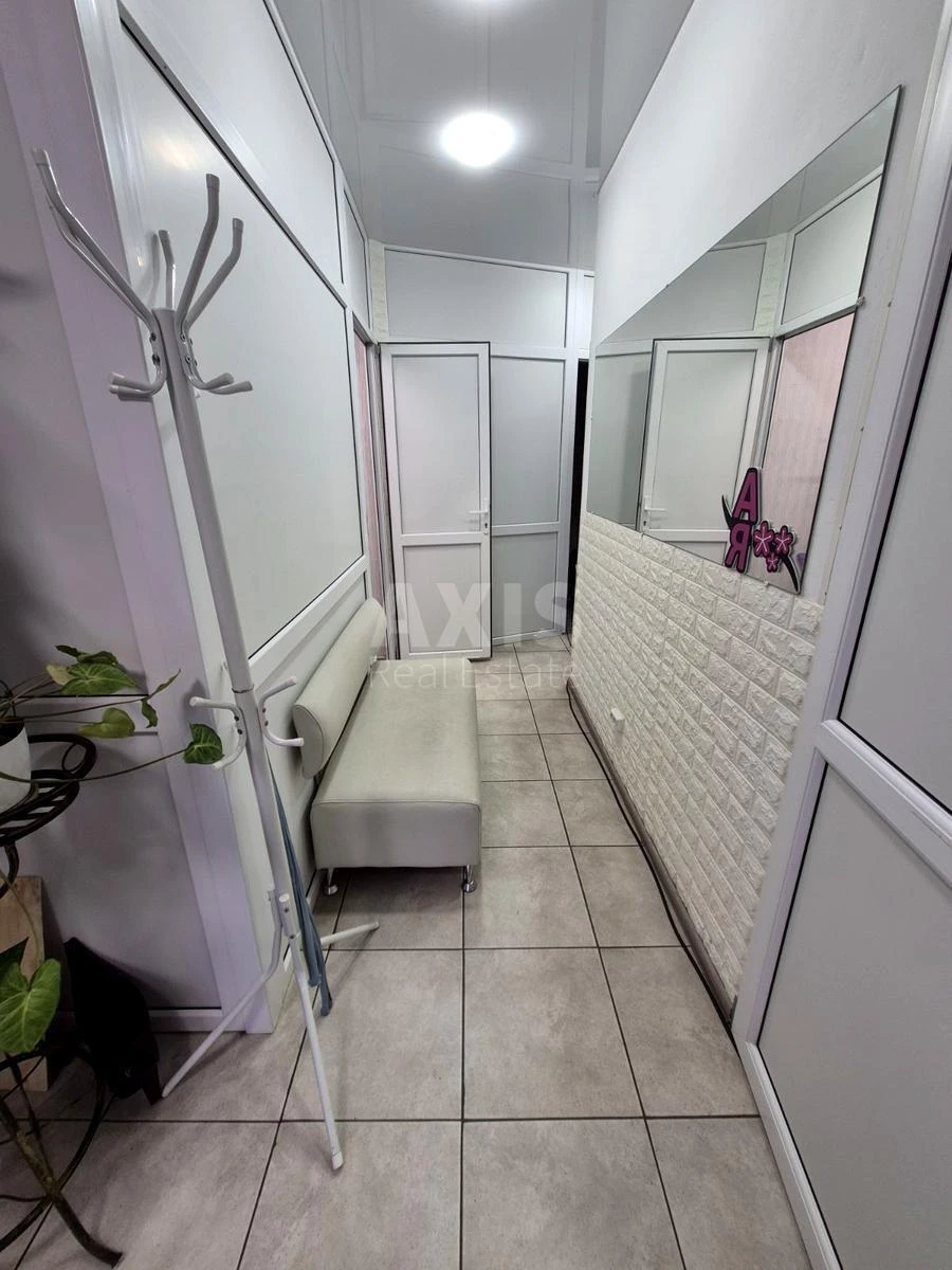 Объект торговли ул. Елены Пчилки 3В, 50м26772515