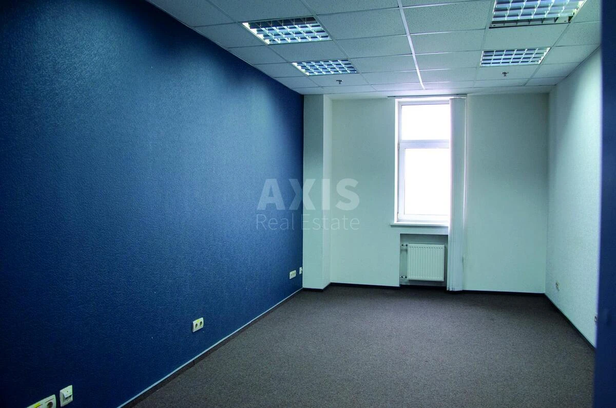 Office vul. Geroi'v Kosmosu 4, 1775m26779714