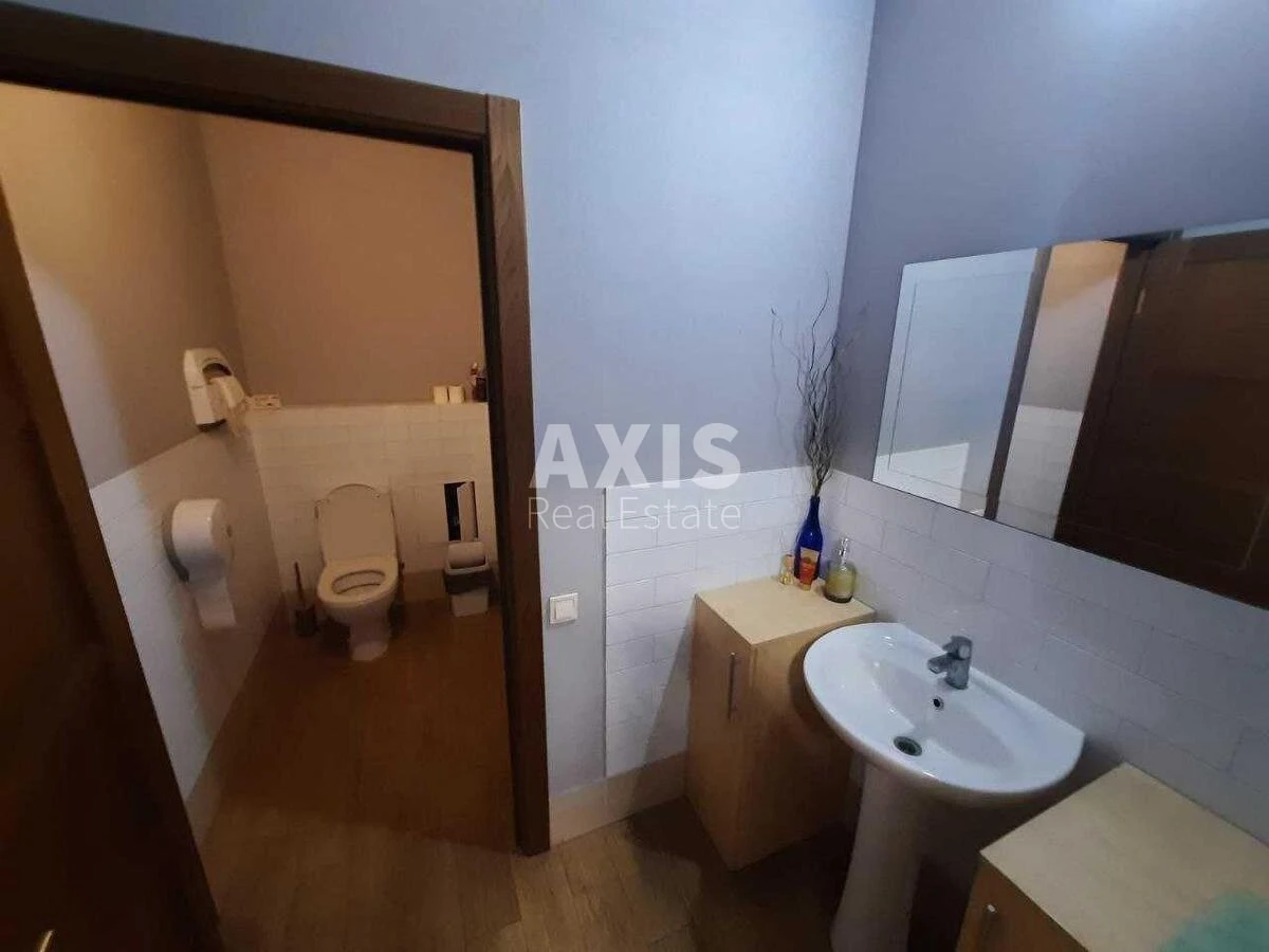 Office vul. Jaroslavs'ka 56А, 225m2521186