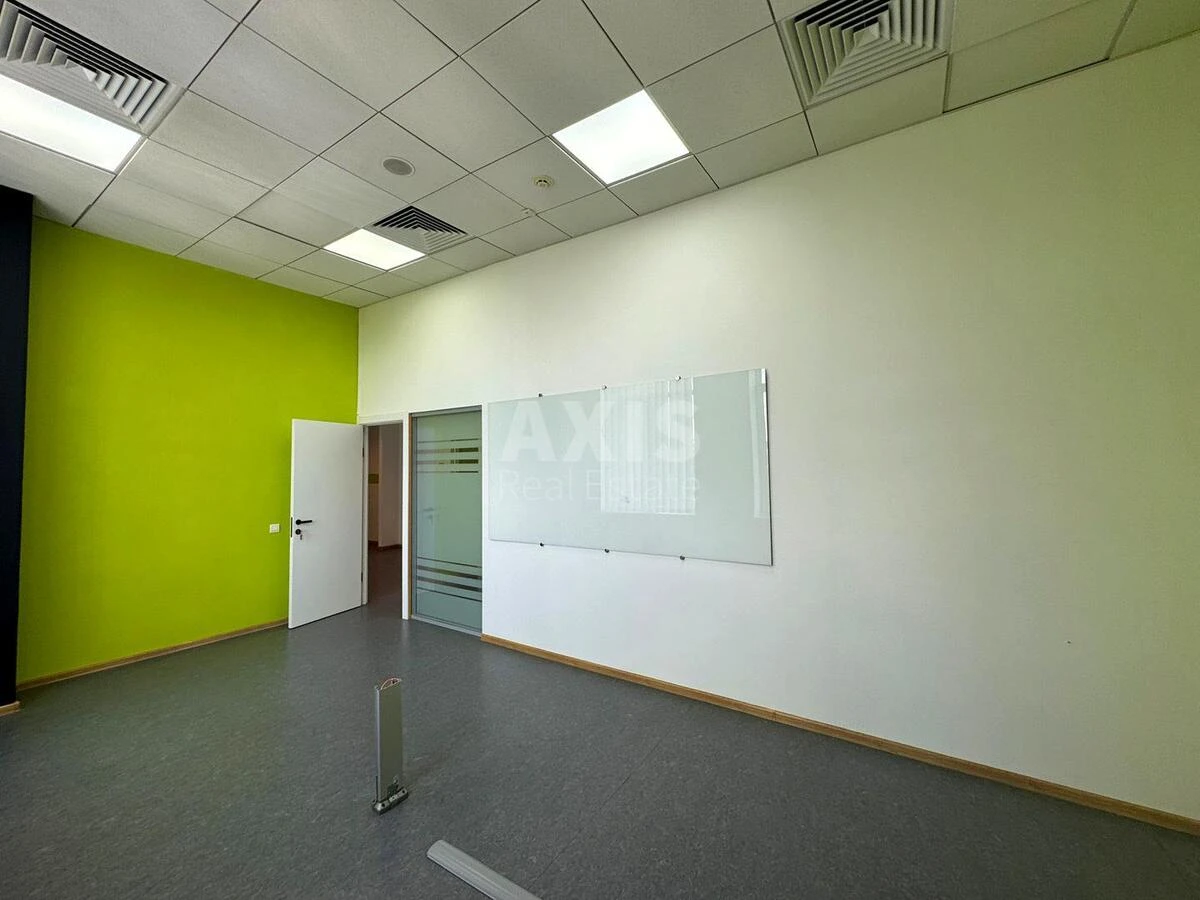 Office vul. Pymonenka Mykoly 13, 865m26785016