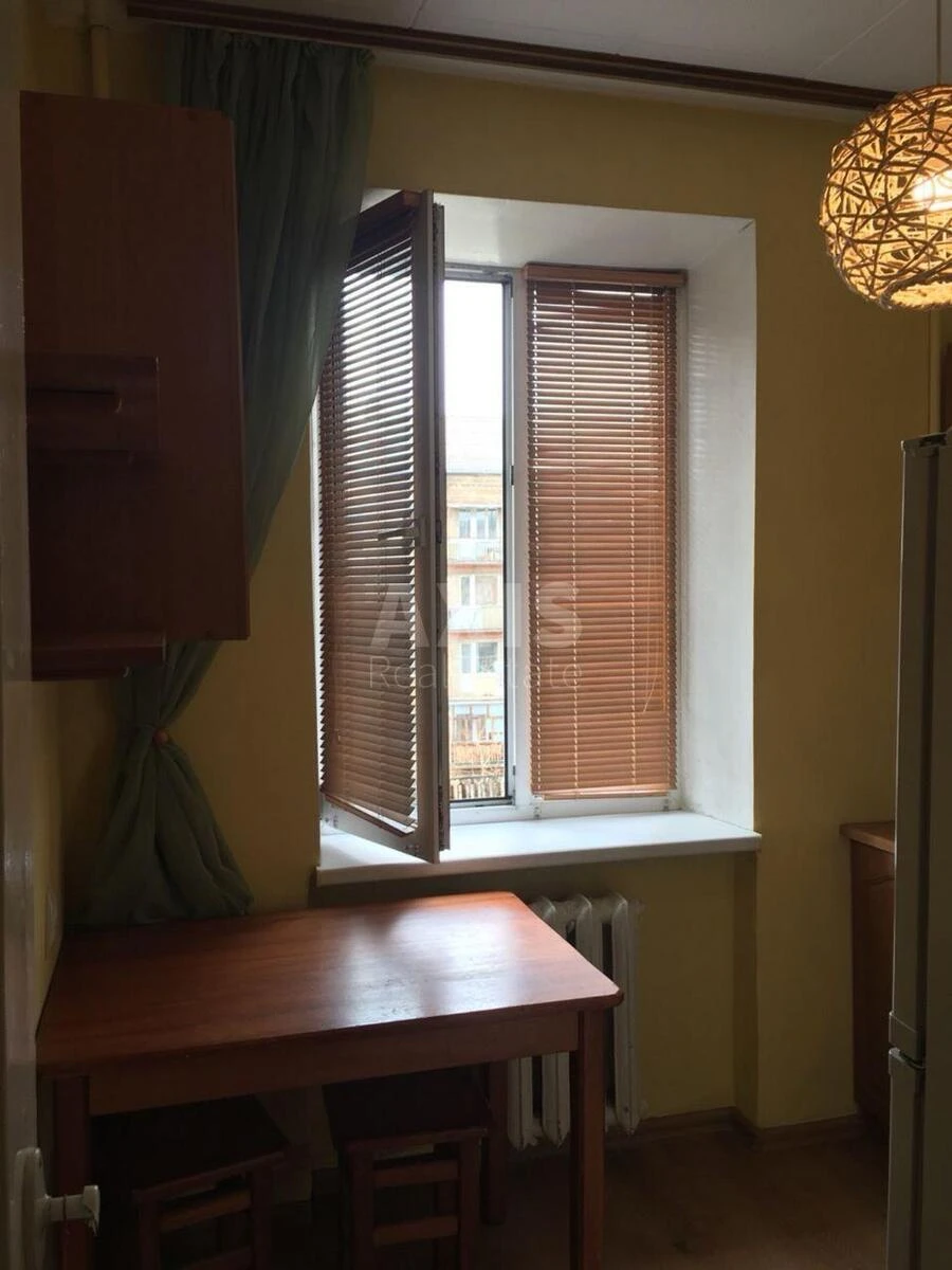 1k apartment pr-t Leonida Kadenyuka 3695480