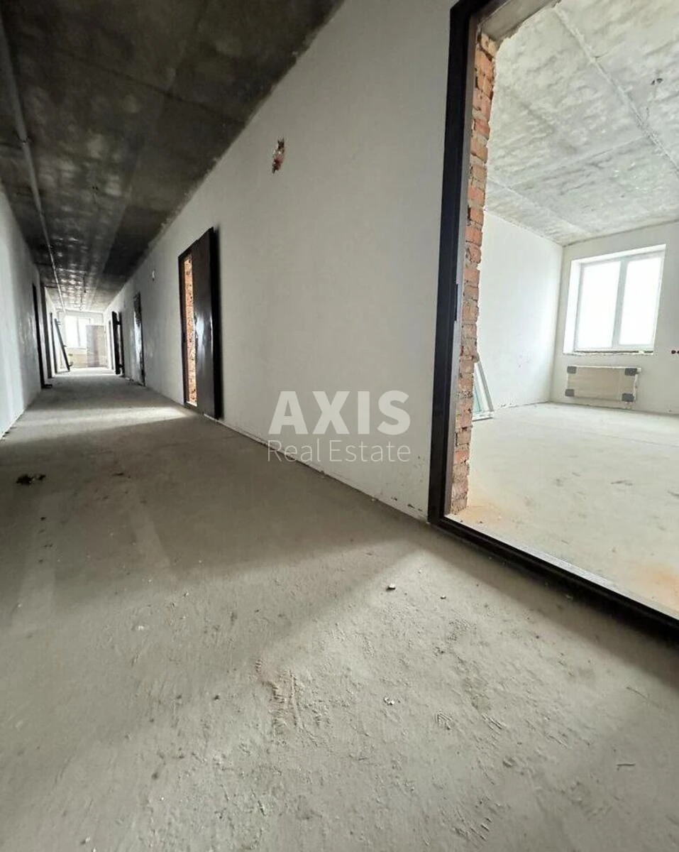 Trade object vul. Chervonogvardijs'ka 7, 3700m2595701