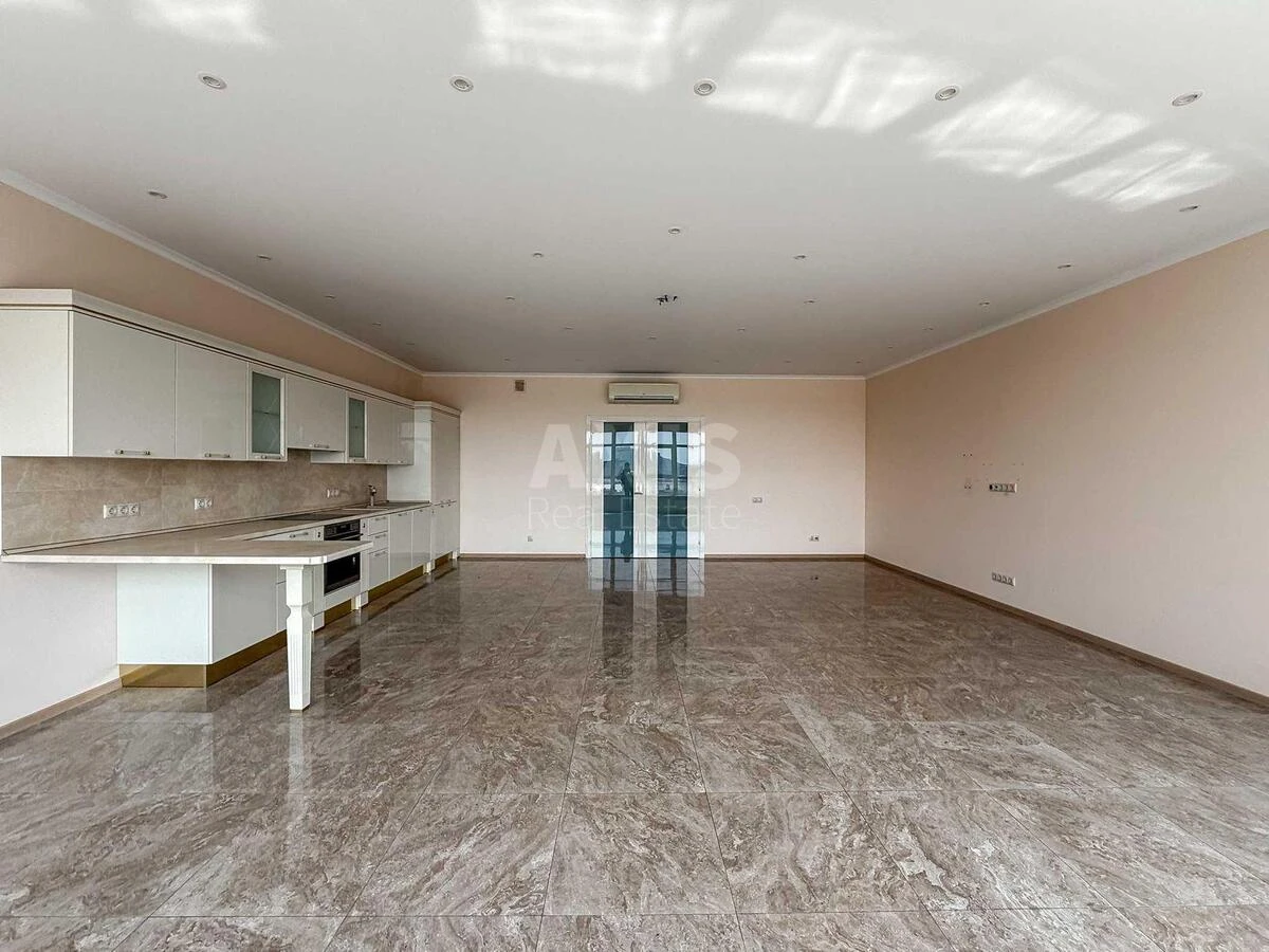 4k apartment uzv. Klovs'kyj 7А711614