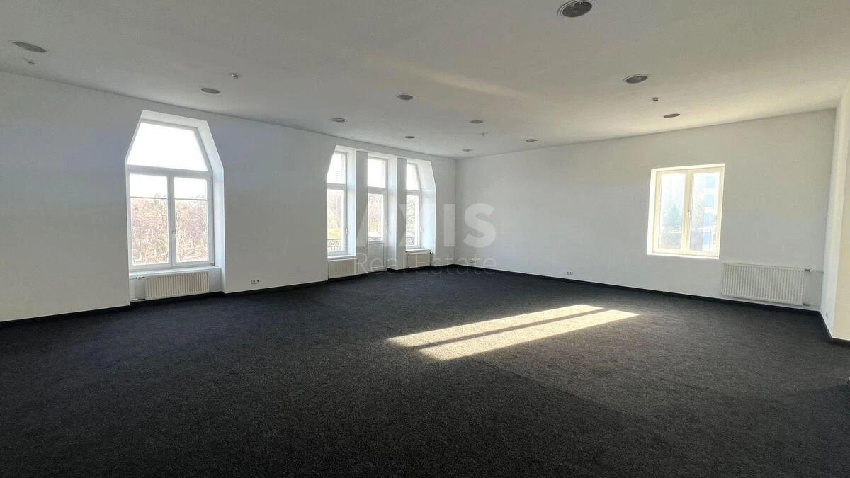 Office prov. Muzejnyj 4, 648m2650164