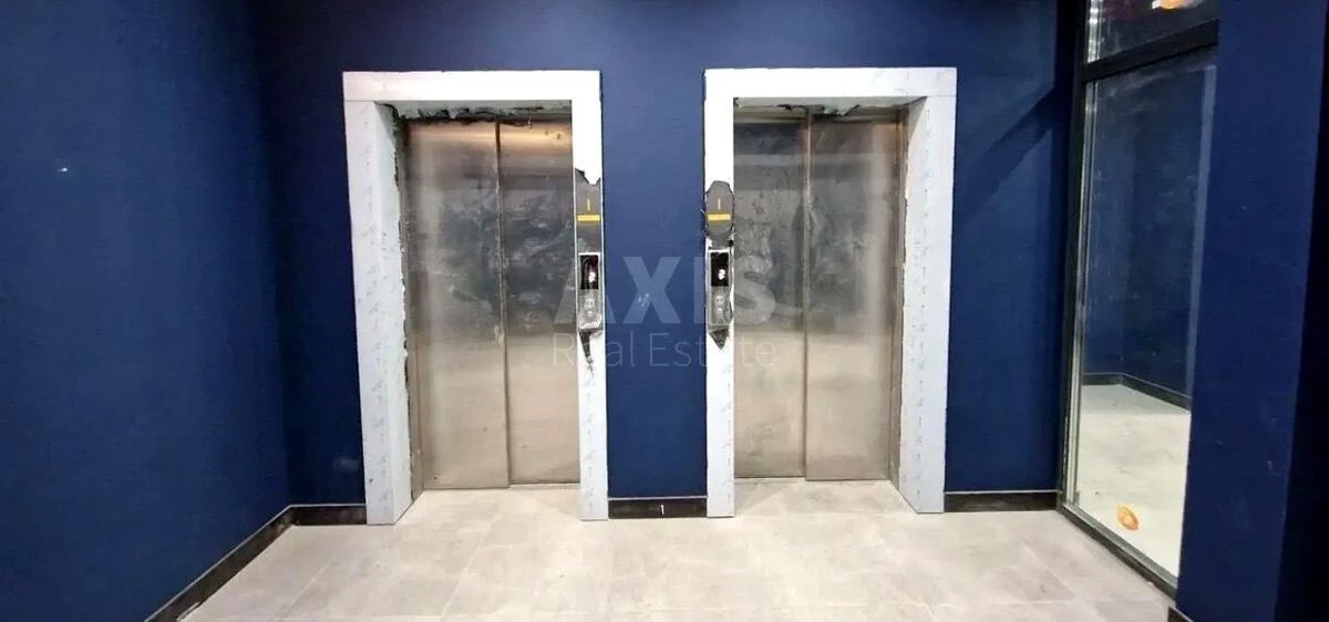 1к квартира ул. Александра Олеся 13666445