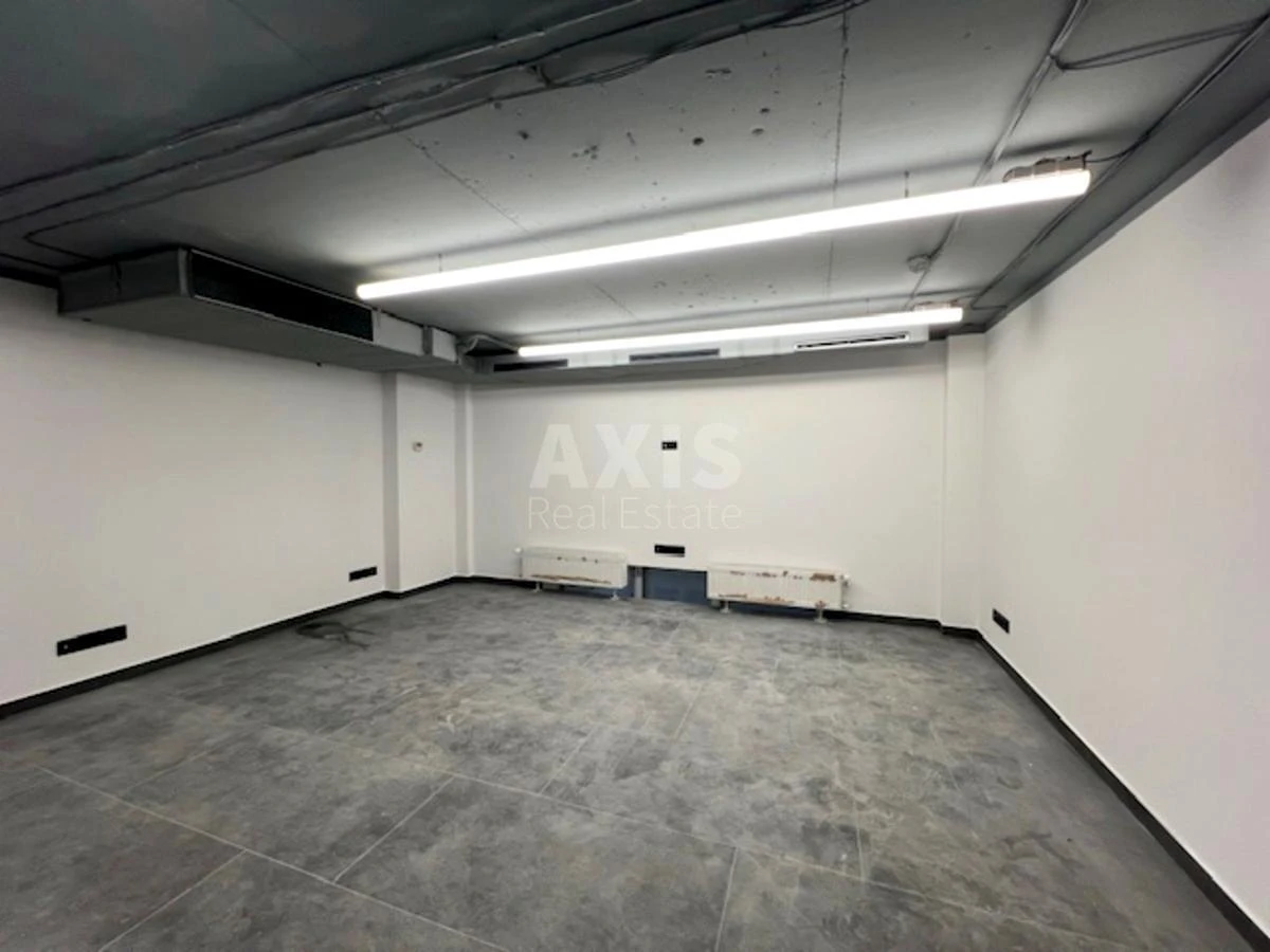 Объект торговли ул. Евгения Коновальца 44А, 180м2634092