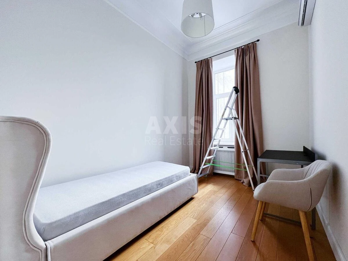 4k apartment prov. Kozlovs'kogo Ivana 4668846