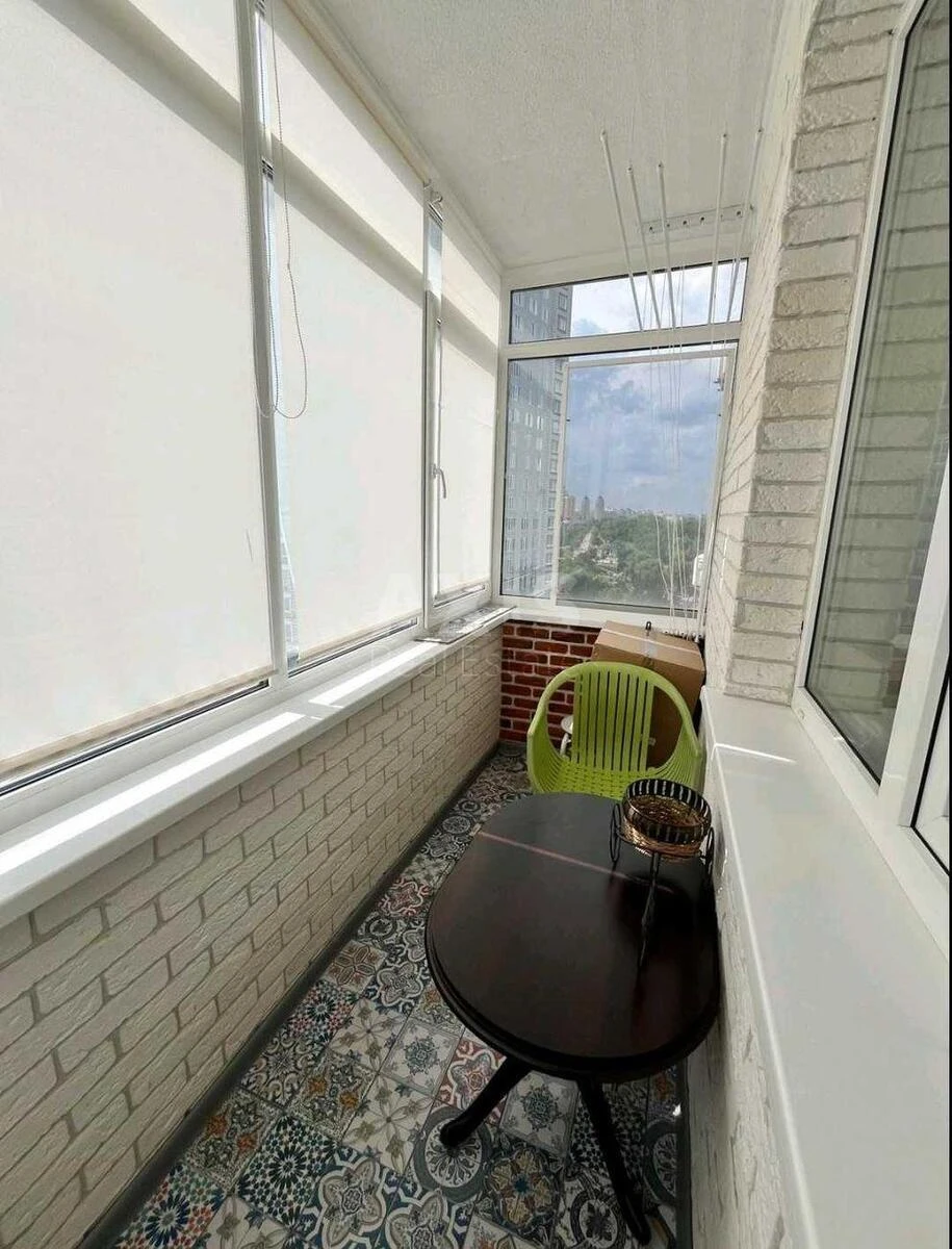 2k apartment pr-t Volodimira Іvasyuka 2Д641727