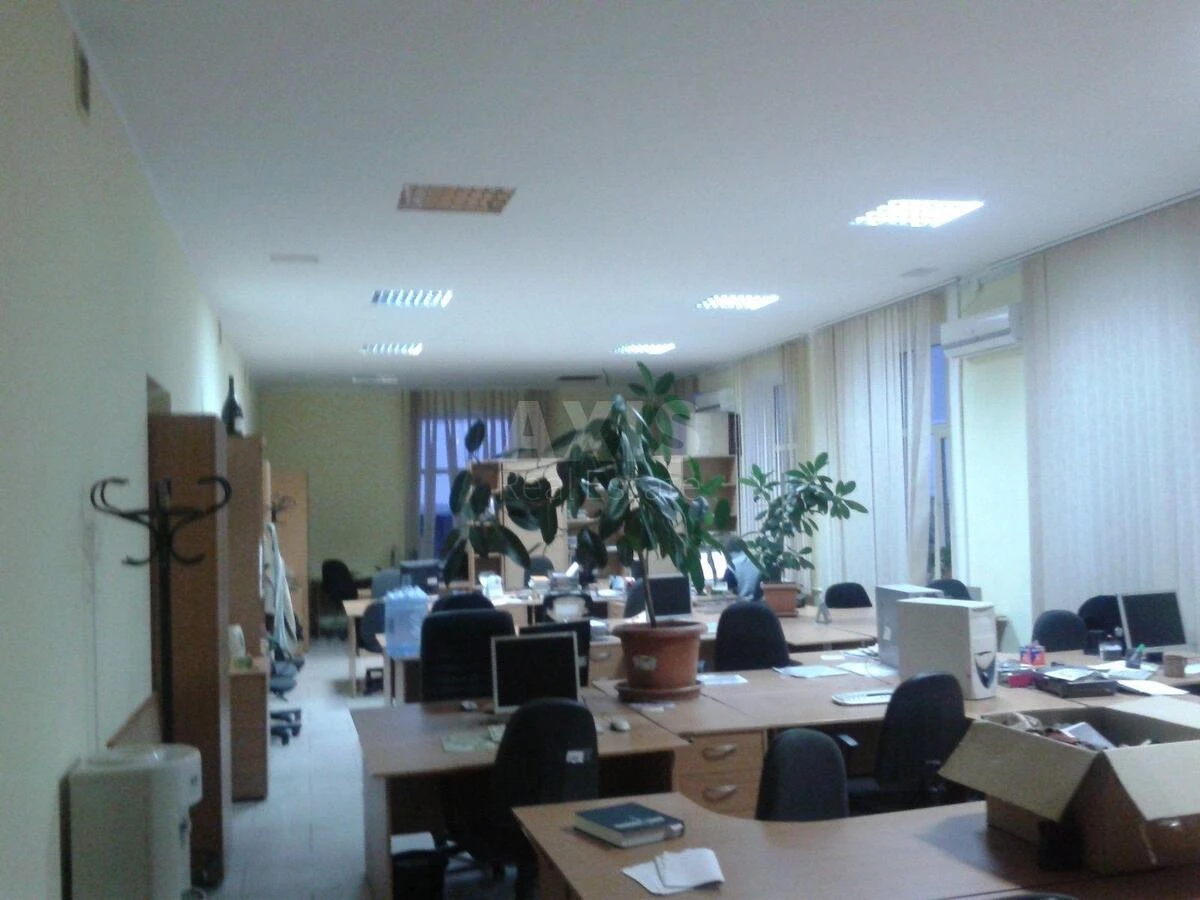 Service object prov. Kurenivs'kyj 15, 4050m2667958