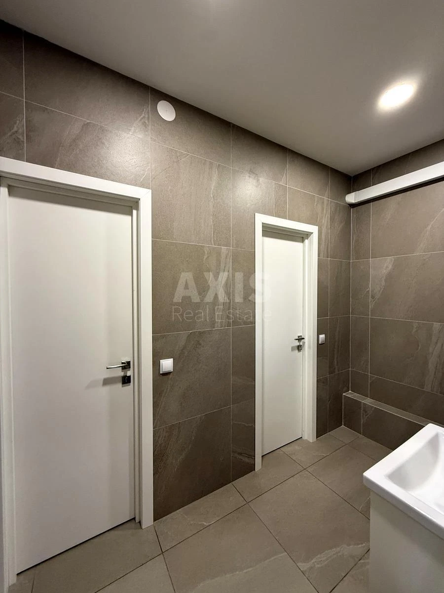 Office vul. Kostjantynivs'ka 75, 130m26686015