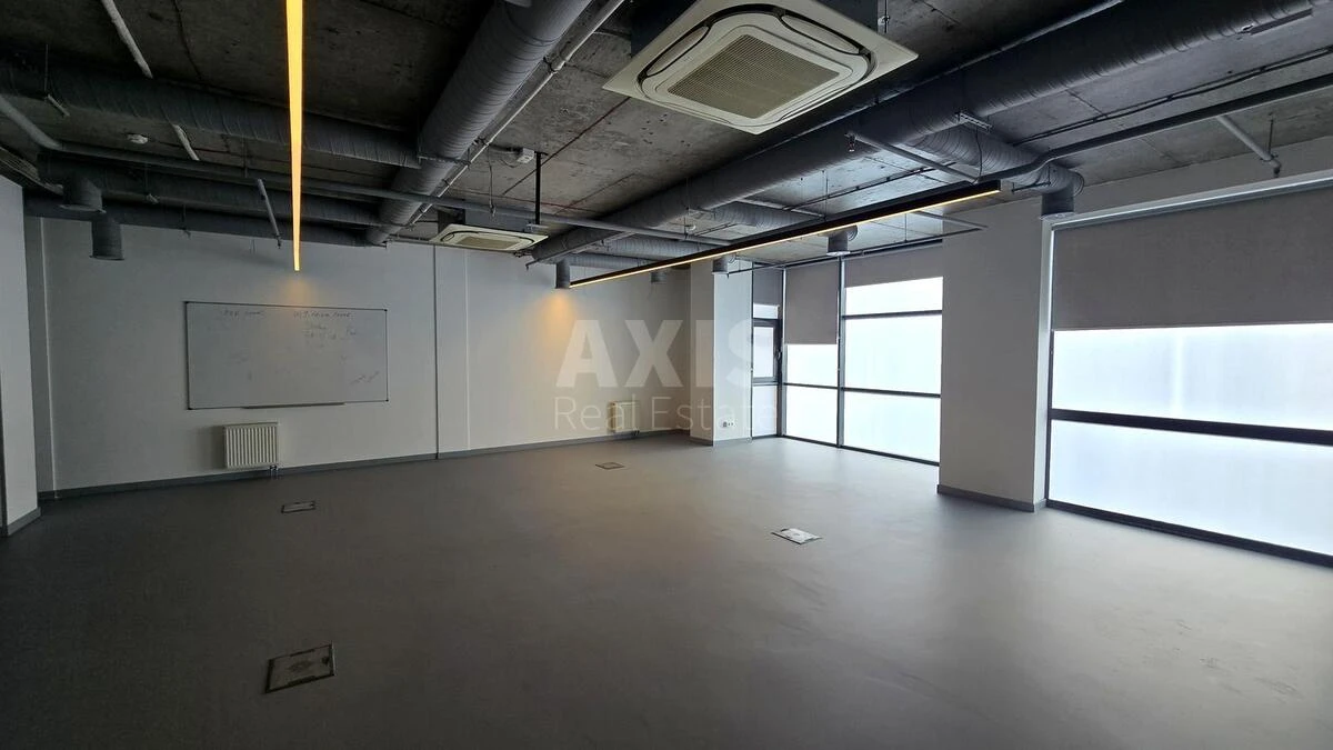 Office vul. Saksagans'kogo 90, 900m26686621