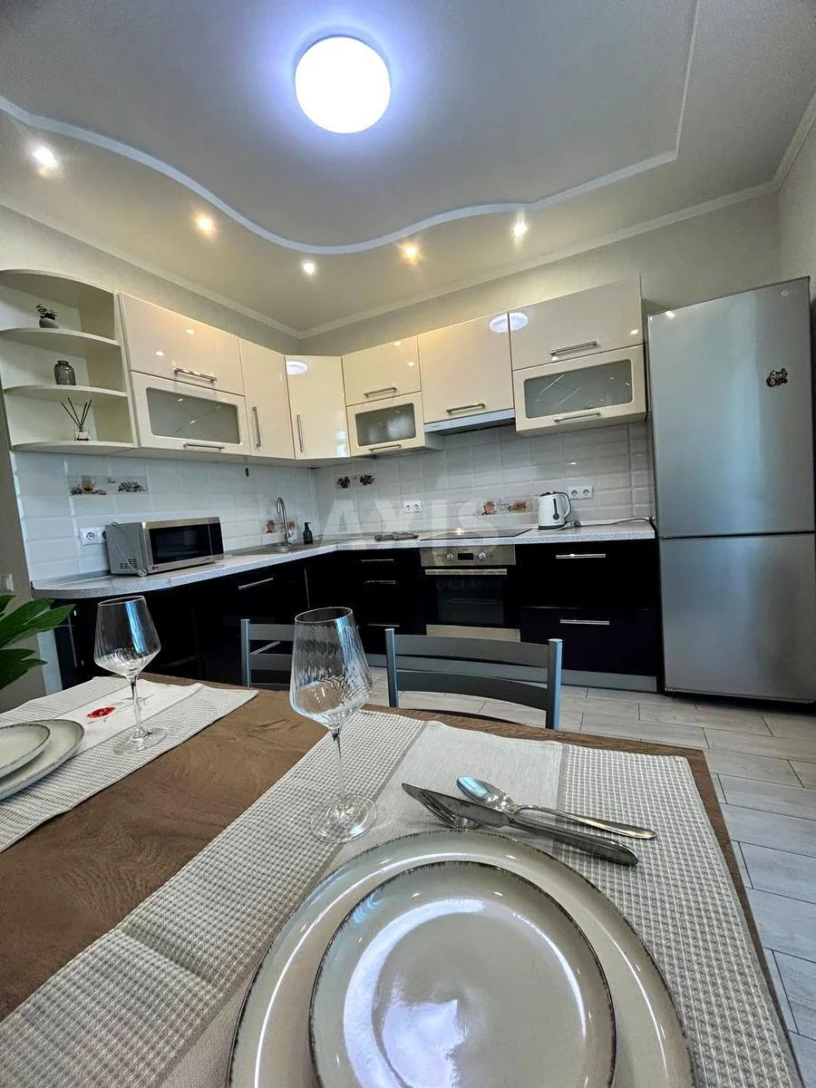 1k apartment vul. Vyshgorods'ka 45