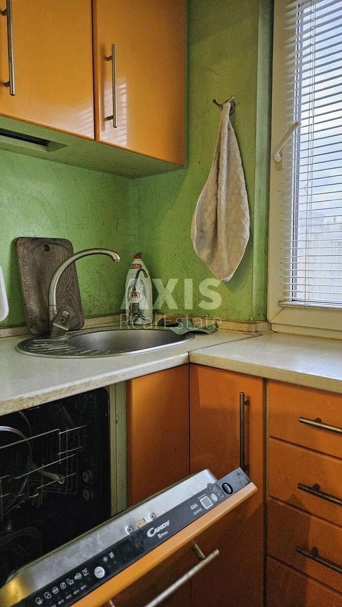 1к квартира ул. Возианова Академика 1064193