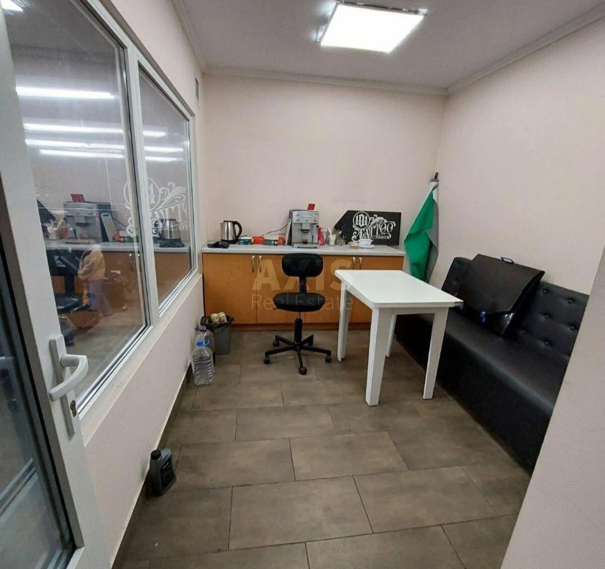 Объект торговли ул. Евгения Коновальца 44А, 58м2672484