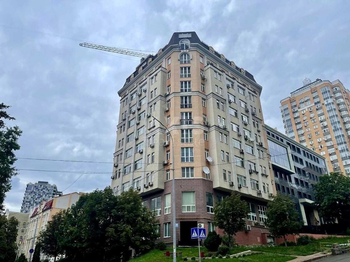 3k apartment vul. Laboratorna 87045312