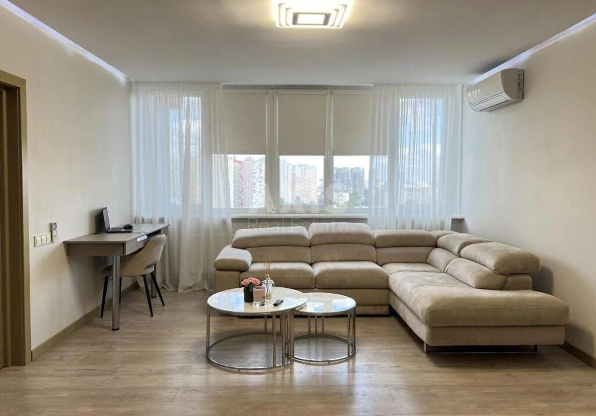 3k apartment vul. Yulia Zdanovska 71Г663892