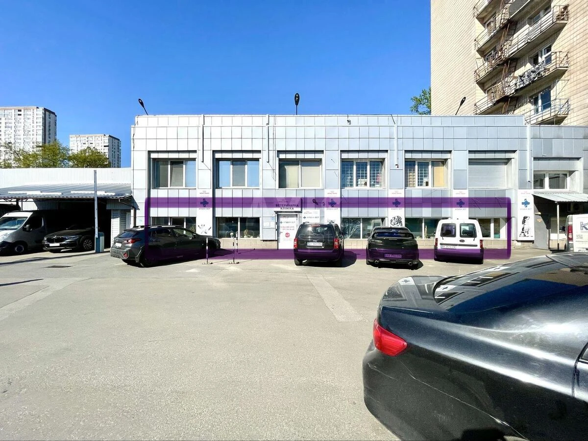 Объект торговли пр-т Лобановского 4, 220м2694570