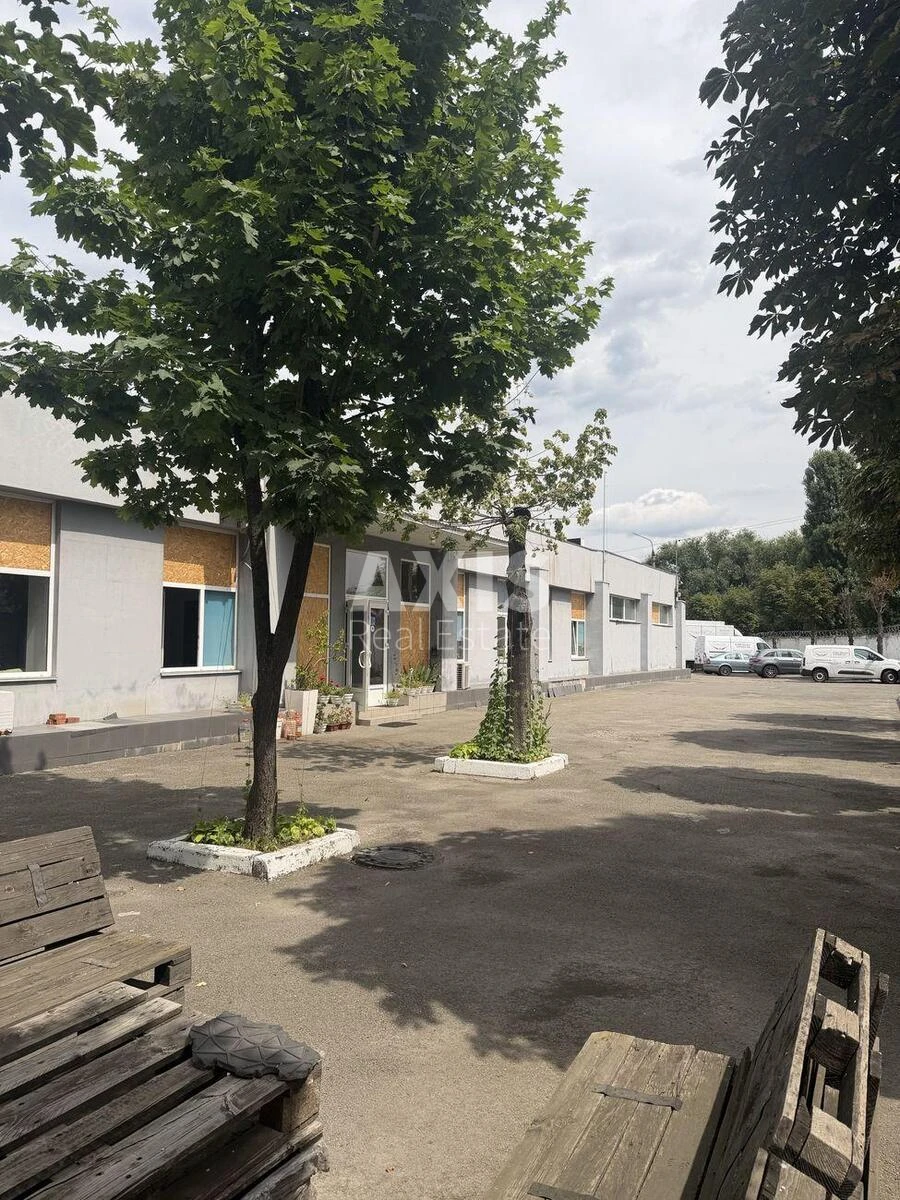 Trade object pr-t Povitryanykh Syl 13, 1200m26982114