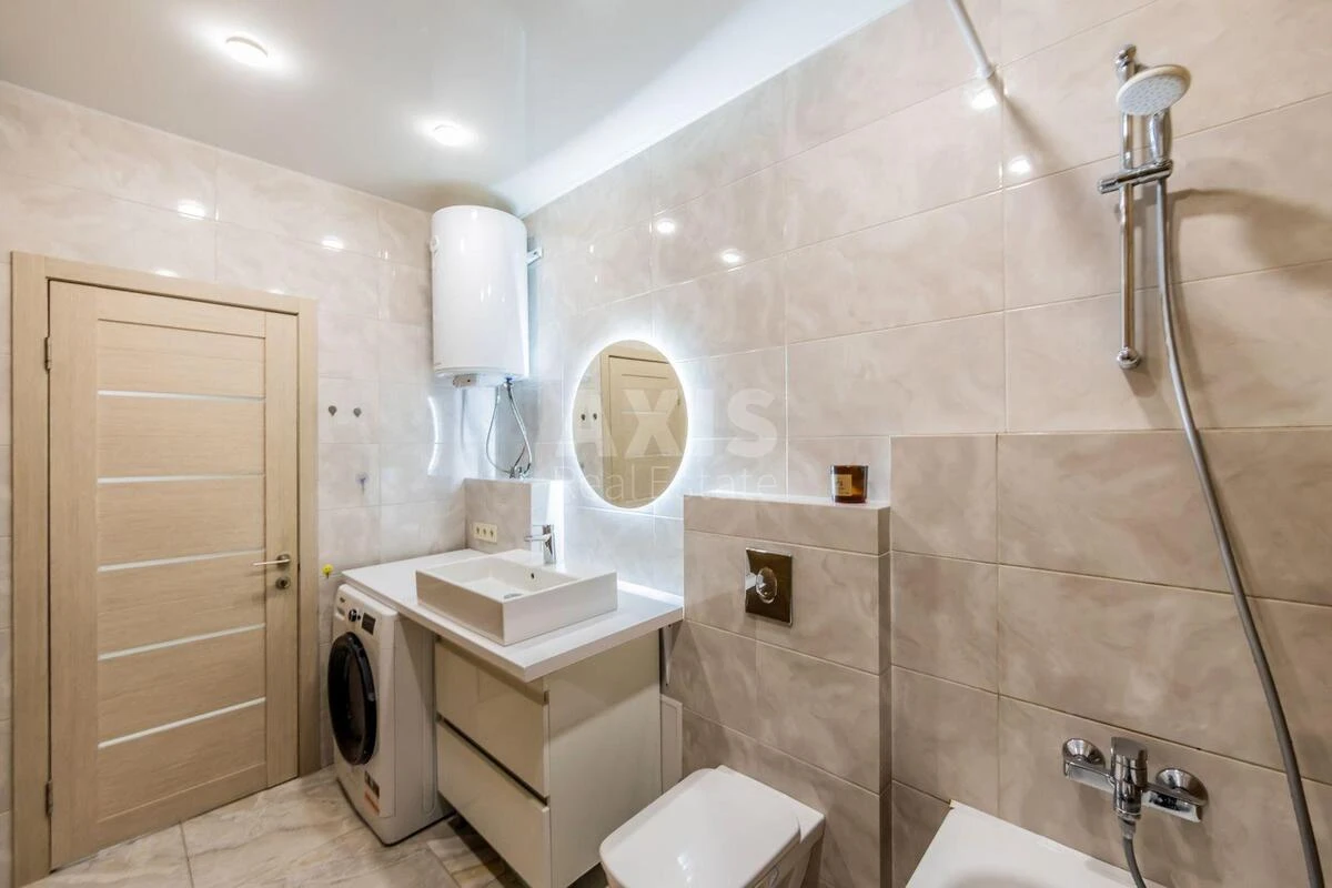 1k apartment vul. Sverstjuka Jevgena 4475855