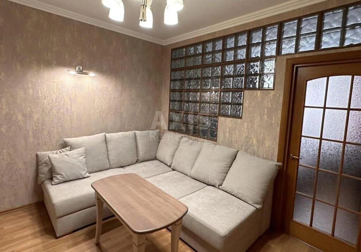1k apartment vul. Vyshgorods'ka 45, корп. Б617333