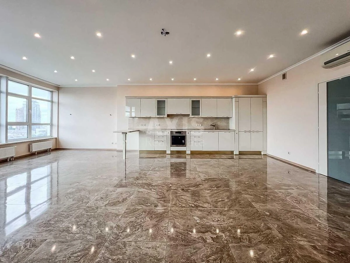 4k apartment uzv. Klovs'kyj 7А711616