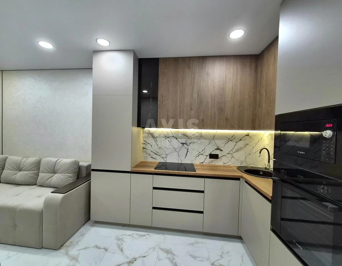 1к квартира ул. Александра Олеся 17А68205