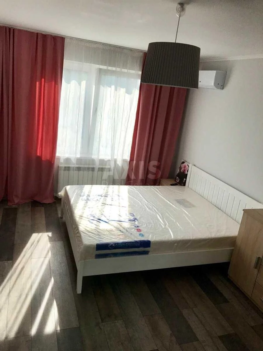 1к квартира ул. Михаила Максимовича 7А628005