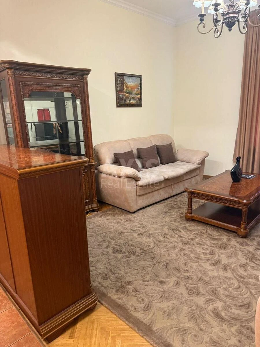 2к квартира ул. Крещатик 15643066