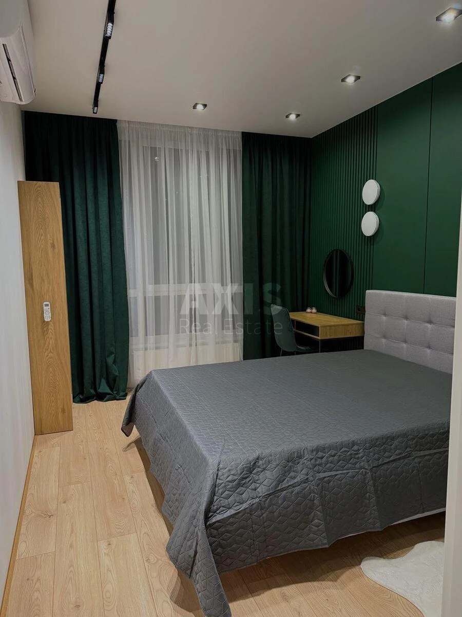 1k apartment vul. Saljutna 2Б643242