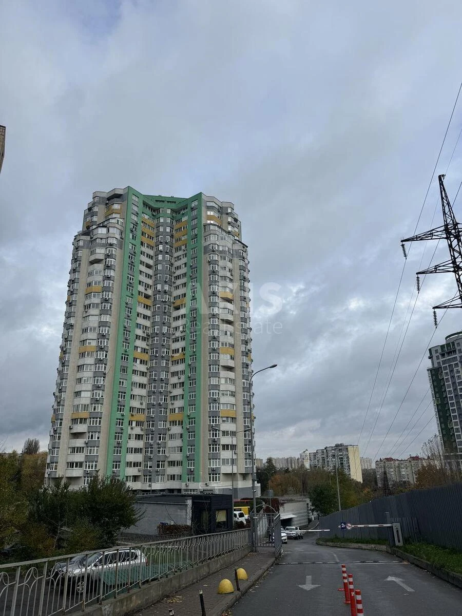 2к квартира ул. Перемышльская 2В6752211