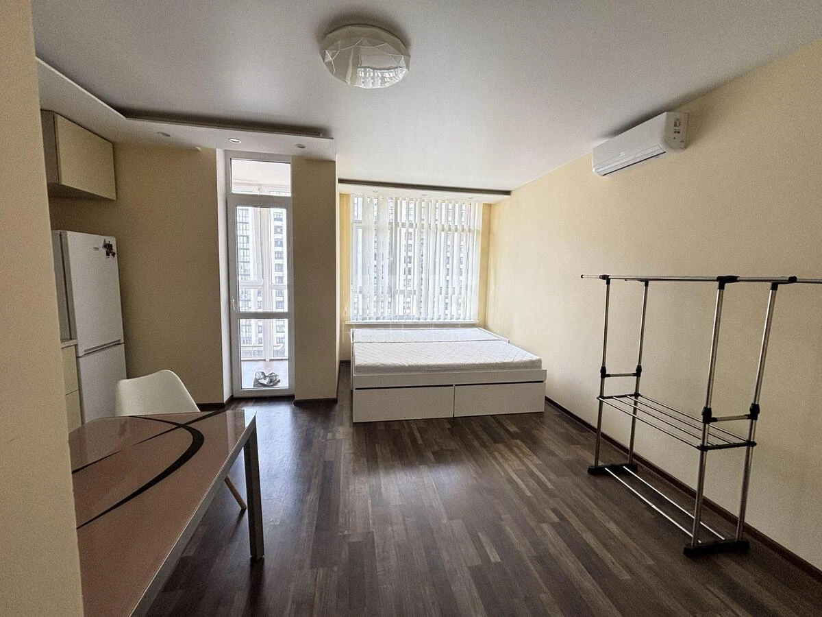 1k apartment vul. Tyraspol's'ka 54656494