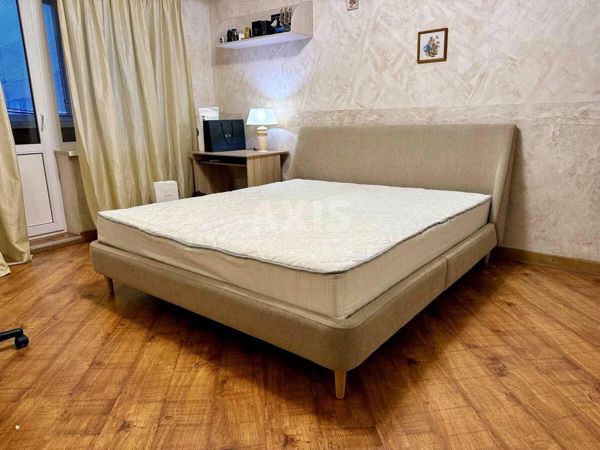 4k apartment vul. Velyka Vasyl'kivs'ka 85/87719114