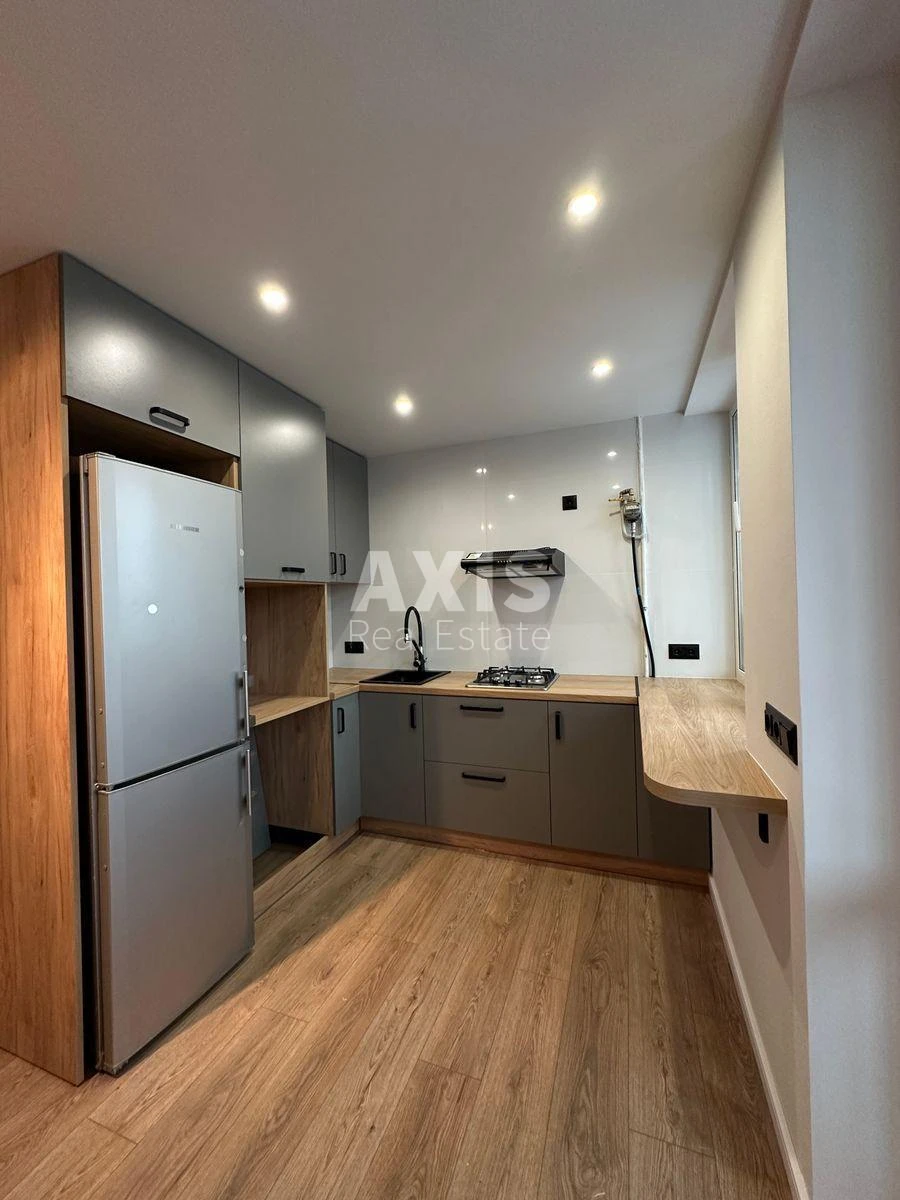 1k apartment vul. Buchmy Amvrosija 6В46519