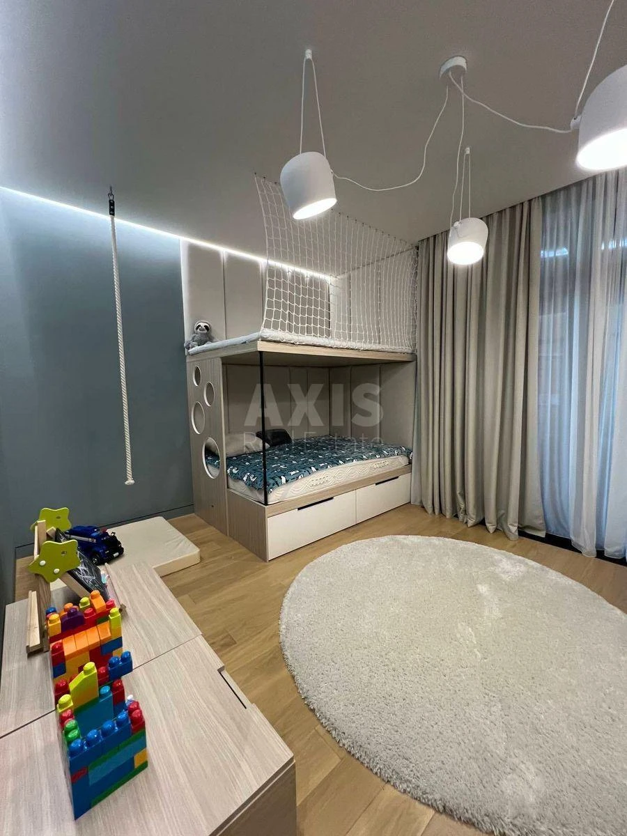 Дoм ул. Линия 8-я, 432м2, город Киев389624