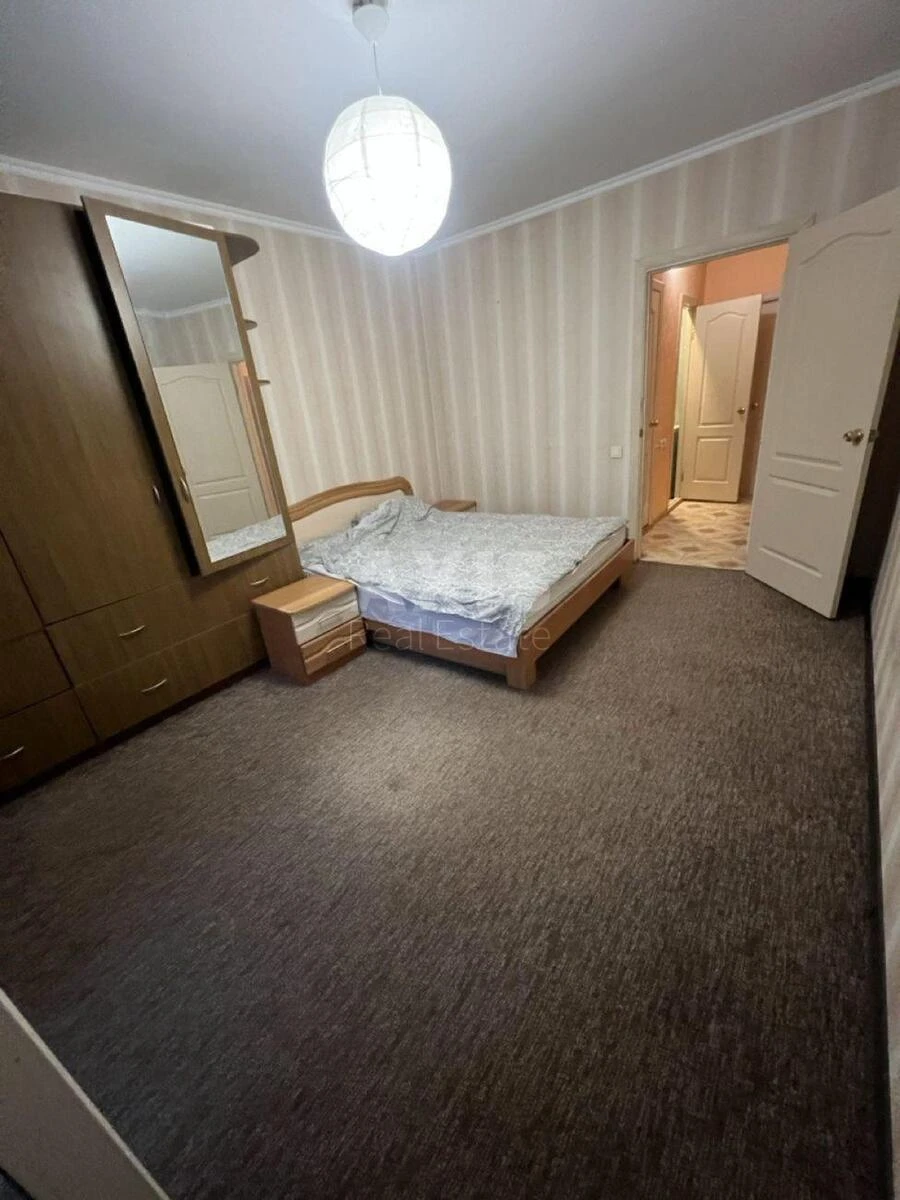 5к квартира ул. Левко Лукьяненко 23663209