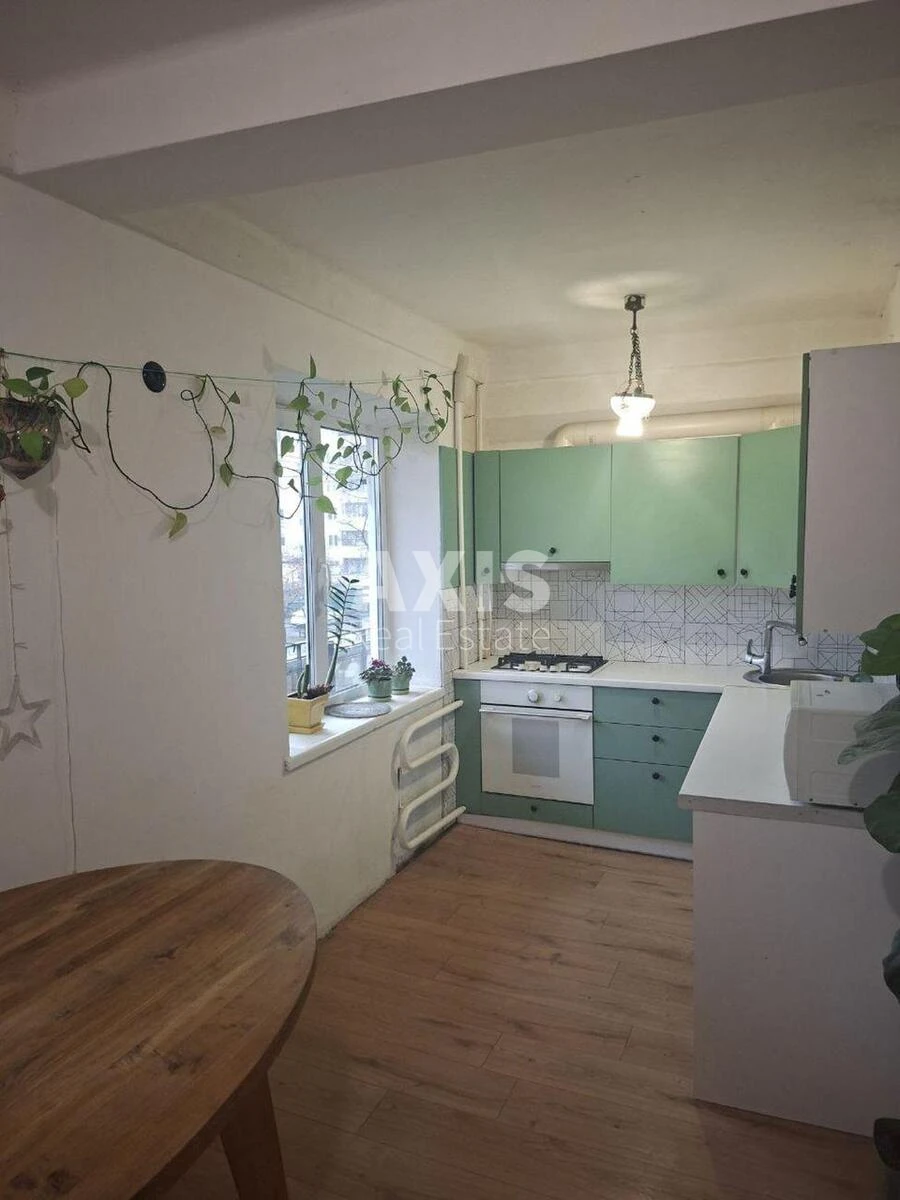 3k apartment nab. Dniprovs'ka nine A64966