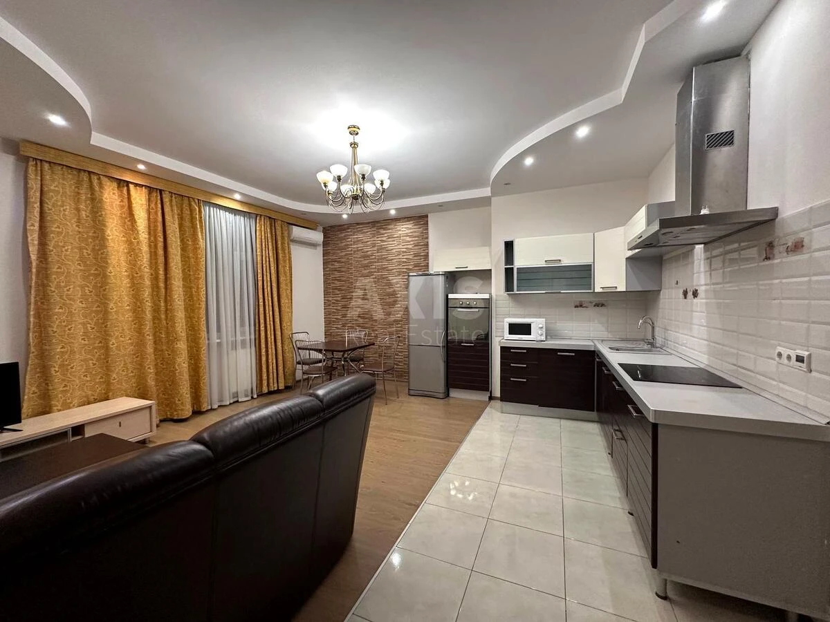 3k apartment vul. Staronavodnyc'ka 6Б6604015