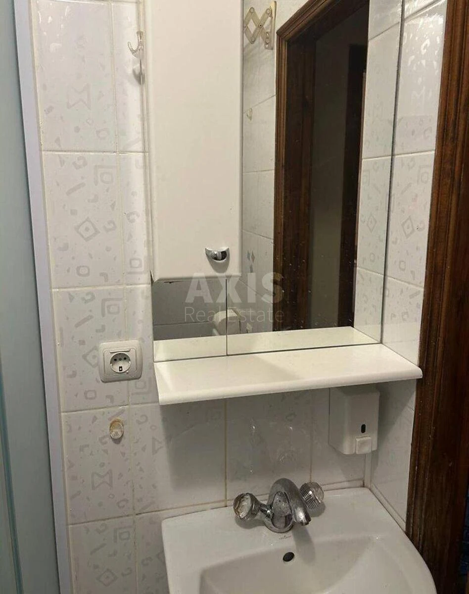 1к квартира ул. Ушакова Николая 34707298