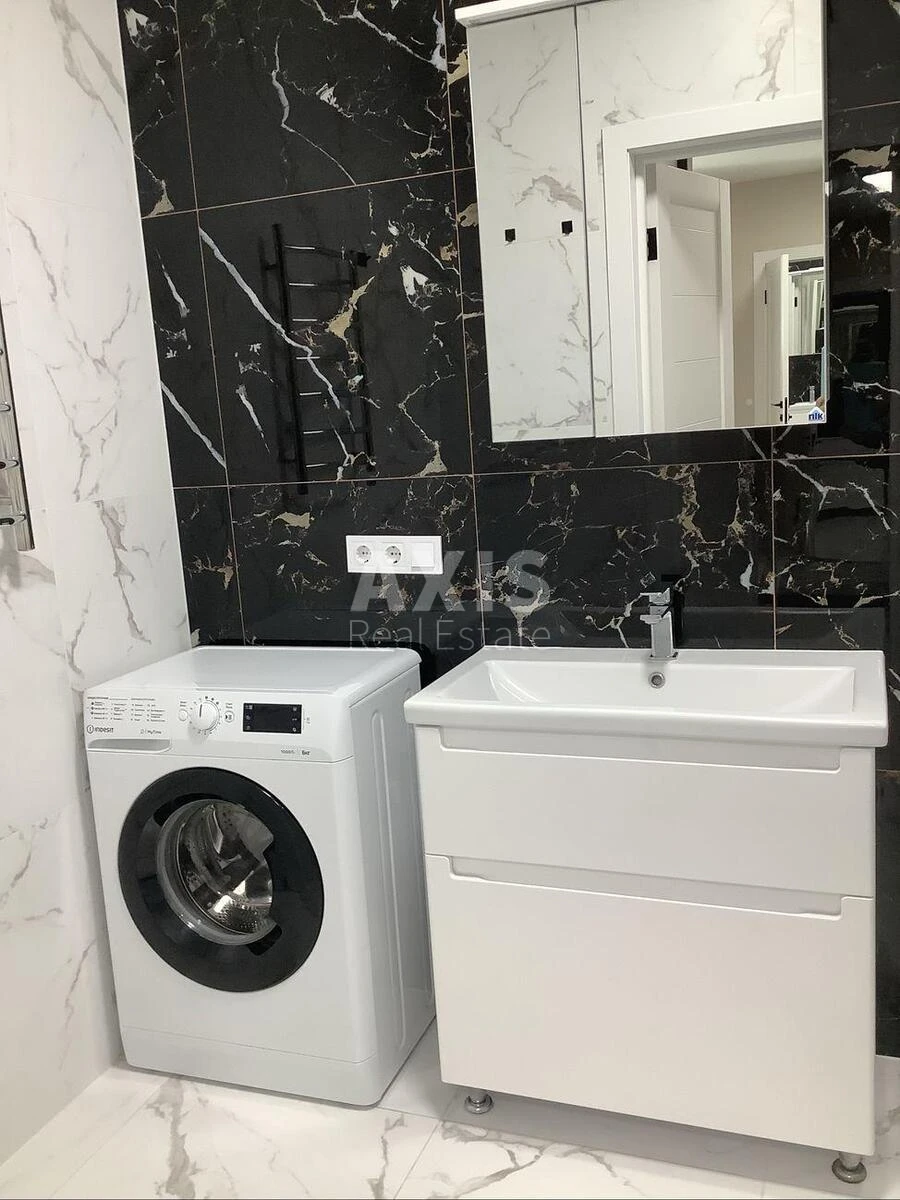 1k apartment pr-t Yevropeyskoho Soyuzu 45A549846