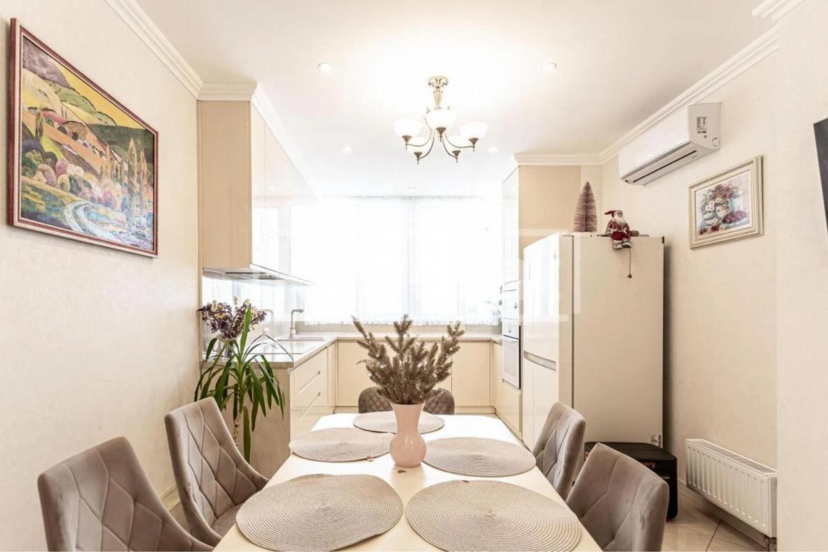 3k apartment vul. Kahovs'ka 6066706