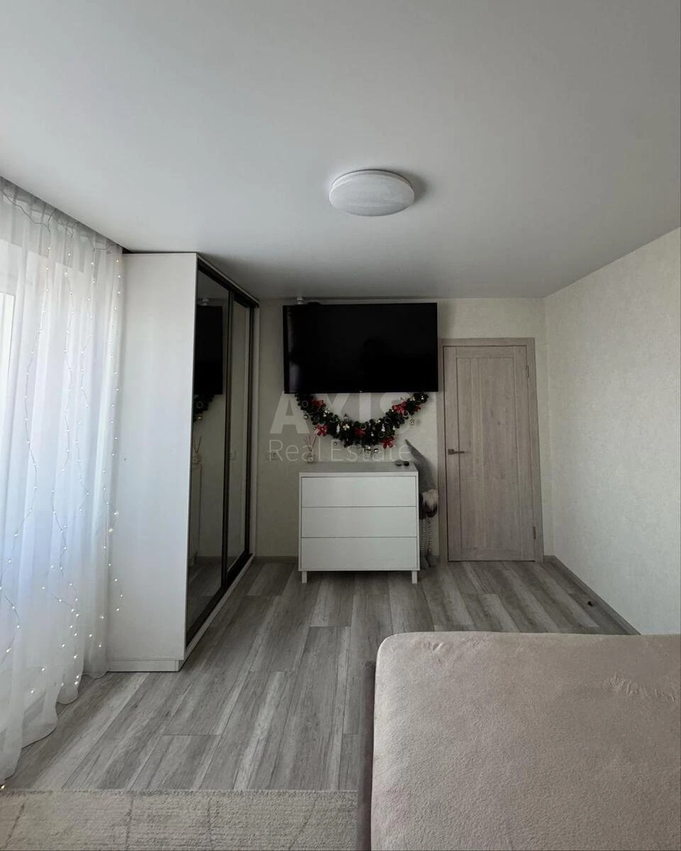 2k apartment vul. Politehnichna 31Б648318