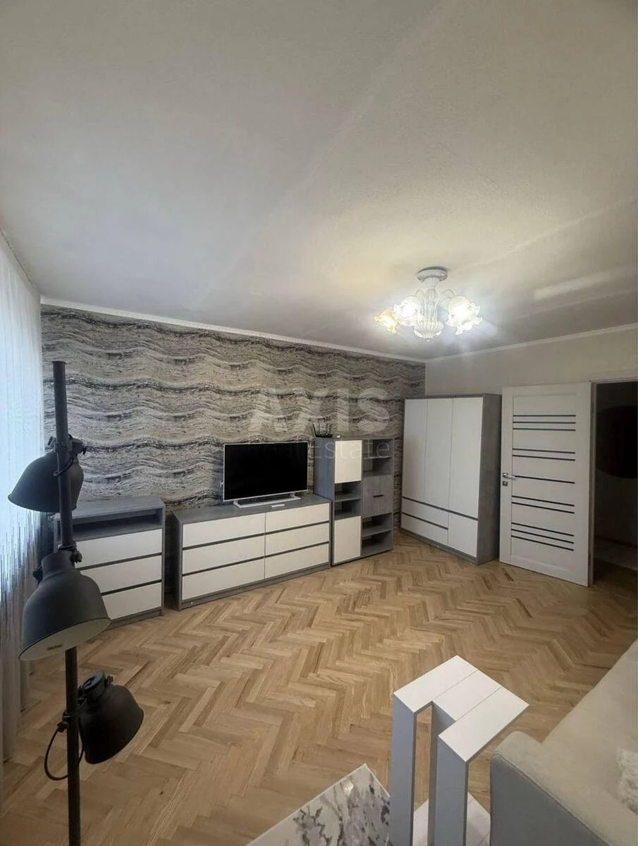 3k apartment vul. Antonovycha 103А69625
