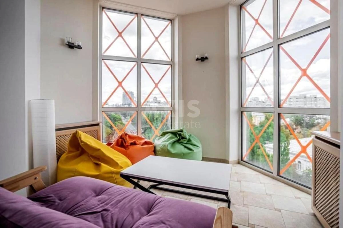 4k apartment bul. Shevchenka Tarasa 11А689360
